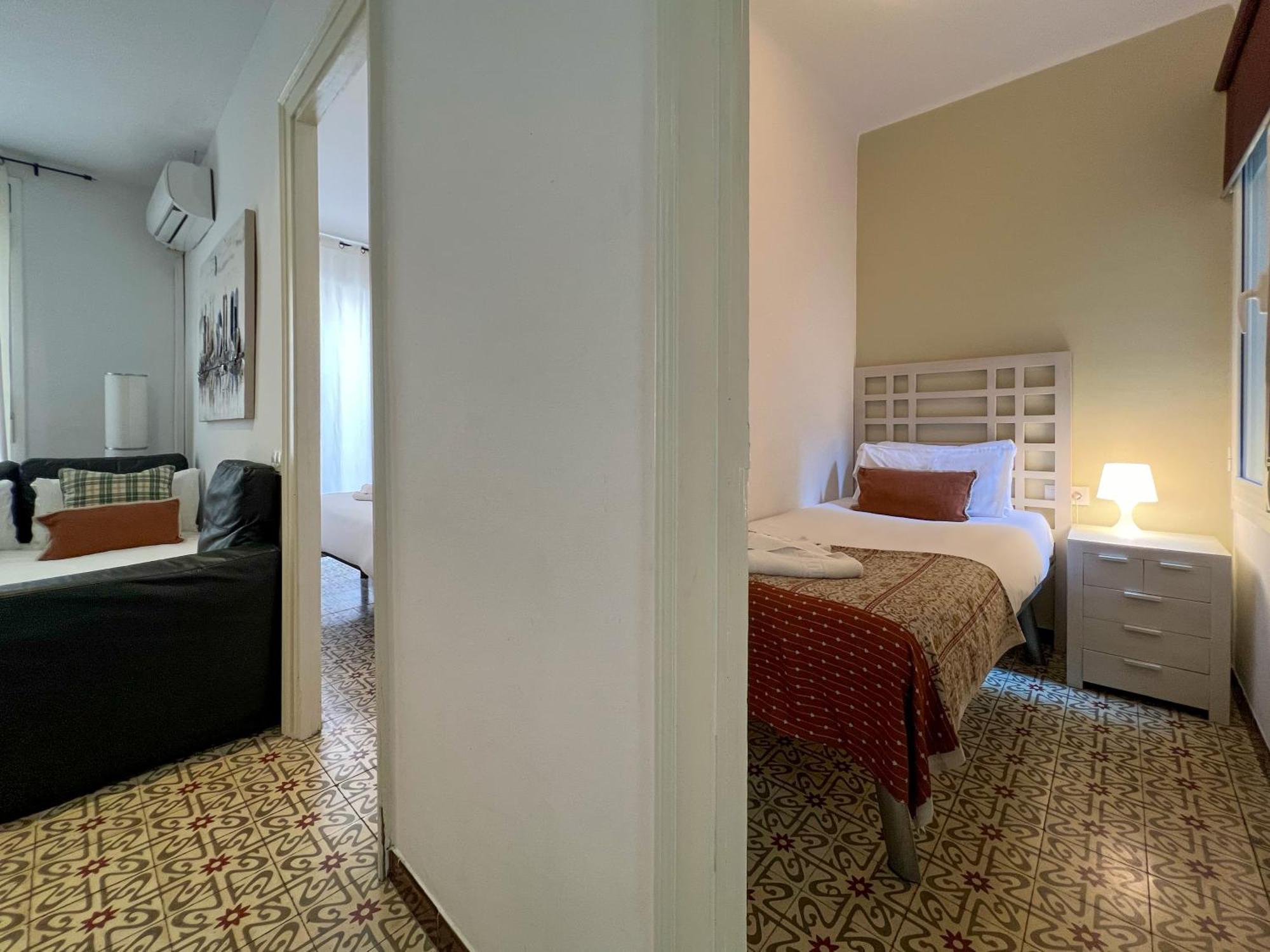 Stay U-Nique Apartments Begur Barselona Dış mekan fotoğraf